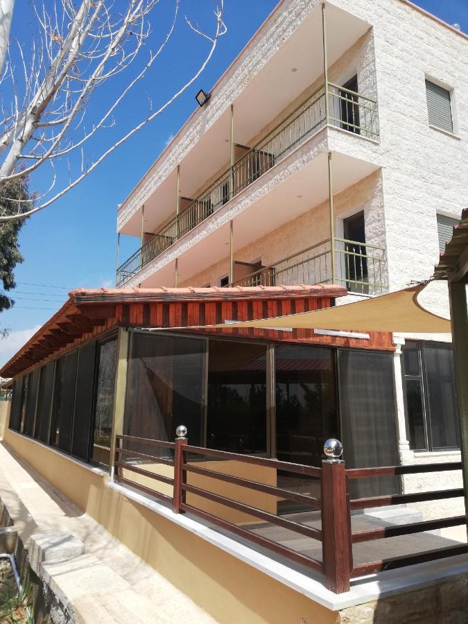 Madaba Camp Resort 외부 사진