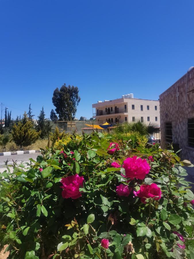 Madaba Camp Resort 외부 사진